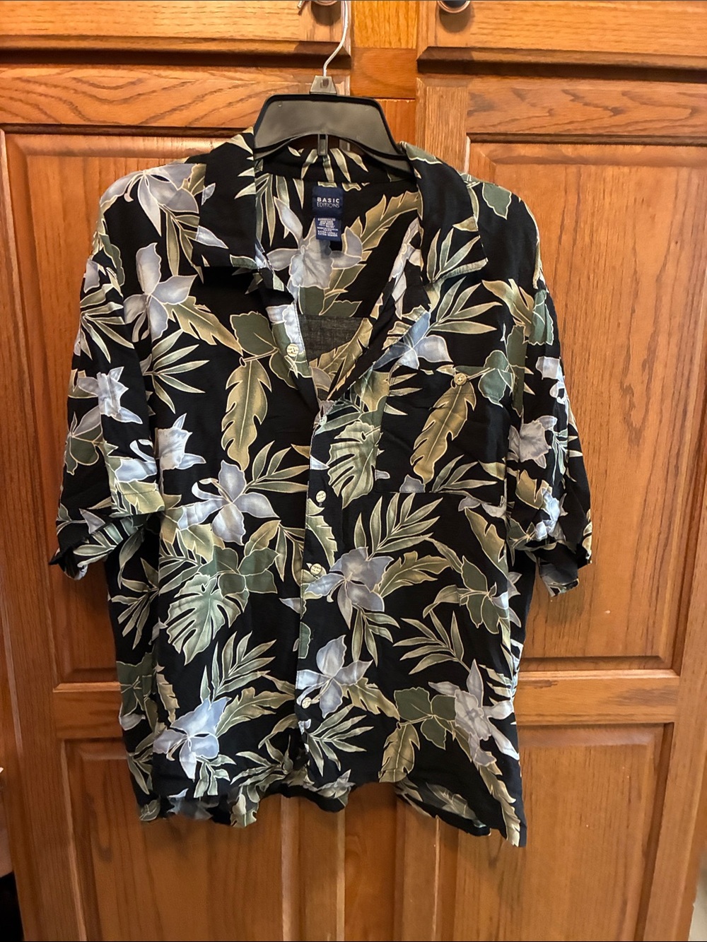 Basic Editions Black Short-Sleeve Tropical Print Button-Down Shirt size XL